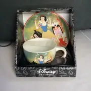NEW DISNEY SNOW WHITE AND SEVEN DWARFS CUP AND SAUCER IN A BOX