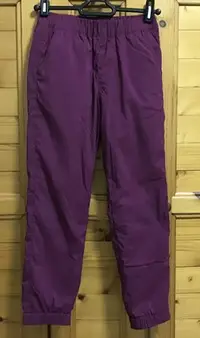 在飛比找Yahoo!奇摩拍賣優惠-UNIQLO 童裝 彈性保暖束口褲 桃紅
