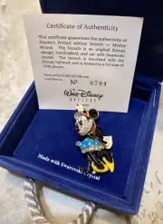 Disney Minnie Mouse Swarovski Crystal & Enamel Brooch Pin w Box Limited Edition