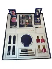 Vintage Estee Lauder Make Up Gift Set.