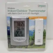 Oregon Scientific Indoor Outdoor Thermometer Alarm Clock IWA-80055 LED