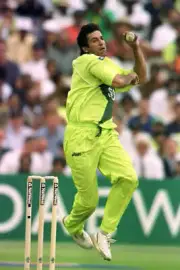Wasim Akram Pakistan Old Player Cricket Photo 2