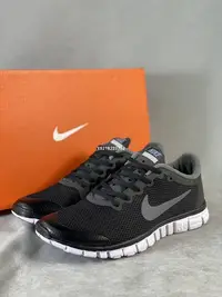 在飛比找Yahoo!奇摩拍賣優惠-NIKE FREE 3.0 黑白 復古 通勤 慢跑鞋 男鞋 