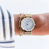 在飛比找蝦皮購物優惠-【Rosefield】紐約時尚手錶女錶現貨，貝殼面金色金屬鍊