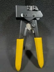 Crimp Tool. Works with Snagless modular plugs with RJ45/J11 RJ22