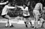 Ricardo Villa Of Tottenham Hotspur Celebrates With Glenn Hoddle 1981 Old Photo 1