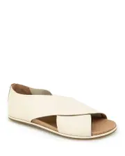 Gentle Souls by Kenneth Cole Women's Laniey Slip On Crisscross Sandals