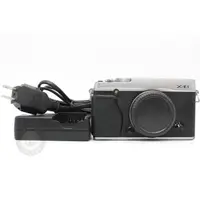 在飛比找蝦皮購物優惠-【高雄橙市3C】FUJIFILM X-E1 單機身 APS-