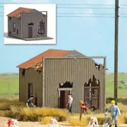Busch 9718 HO Scale Dilapidated North American House -- Laser-Cut Kit