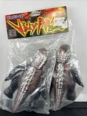 1998 MARMIT BABY GODZILLA SET OF 2 PARA BABY New In Bag!