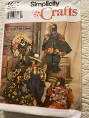 Simplicity Crafts Sewing Pattern 9010 For 18” & 26” Country Crow Dolls