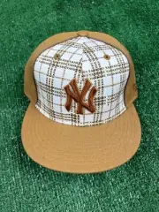 New York Yankees MLB New Era 59FIFTY Fitted Cap Sz 7 1/2 Flannel Spellout