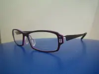 在飛比找Yahoo!奇摩拍賣優惠-吉新益眼鏡公司 Simple Life 光學眼鏡 配帶好舒適