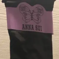 在飛比找蝦皮購物優惠-ANNA SUI 咖啡色中筒襪