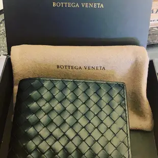 【全新正品BOTTEGA VENETA】BV經典14卡翻頁零錢包短夾