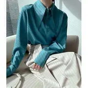Pointed Collar Plain Shirt Blue - L