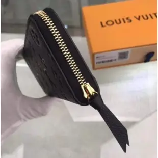 Louis Vuitton LV ZIPPY 黑色壓花 拉鍊 長夾 M61864