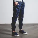 FAIRPLAY RUNNER JOGGER PANTS 顯瘦彈性束口褲 JUICY同步 李易朱年英 (NAVY深藍)