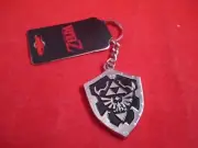 The Legend of Zelda Hylian Shield Keychain Nintendo Official Bioworld 2016 *NEW*