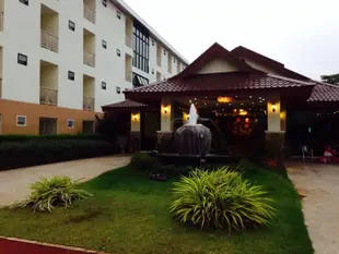 西里馬他尼飯店Sirimathani Hotel