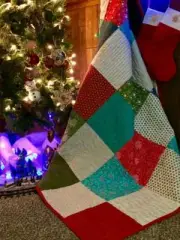 Handmade Christmas Quilt, throw size