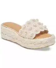 NIB Dolce Vita Women's Caper Pearl Woven Slip On Sandal in Vanilla