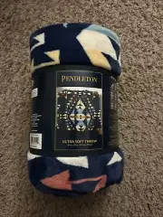 Pendleton Big Thunder Navy Aztec Southwestern Geometric Throw Blanket