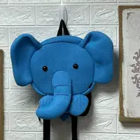 在飛比找momo購物網優惠-【lifehousecs生活好室】大象造型背包 藍色(抗菌材