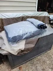 Memory Foam Waterproof Medium Size Dog Bed With 2 Washable Liners. Brand New!