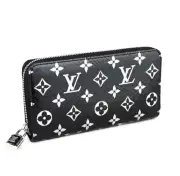 Louis Vuitton Monogram Python Zippy Wallet ( Rare )