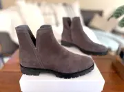 NIB VINCE Jacee V Cut Weatherproof Dark Grey Suede Leather Ankle Boot Bootie 6.5