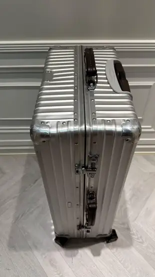 【專櫃$58900】 德國RIMOWA 登機箱 29吋 20吋另TOPAS Titanium鋁鎂合金4輪旅行李箱登機salsa SPORT AIR