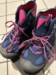 Merrell Girls Hiking Boots Capra Mid Waterproof Trail Shoes US 5 Purple Navy