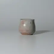 Katade guinomi sake cup. Rui Mito. Karatsu yaki. 0012