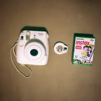 在飛比找蝦皮購物優惠-Fujifilm mini 8 拍立得 送皮套、底片、自拍鏡