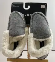 Lucky Brand Boy’s Memory Foam House Slippers Boys Medium 13-1