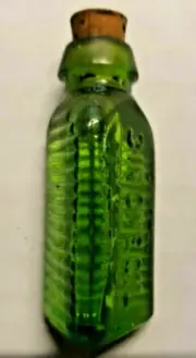 Vtg 3 in One Oil Green Glass 3 Sided Corked Unopened Mini Sample Bottle NOS PB35
