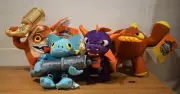 SKYLANDERS GIANTS ERUPTOR SPYRO TRIGGER HAPPY Or GILL GRUNT SOFT TOY FIGURES