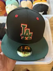 Magpark Exclusive LA Dodgers, 60th patch, new era hat size 7, deadstock