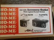 NEW SHO-ME 12-Volt Accessory Outlet w/ Lighted Rocker Switch One Outlet 14.0370