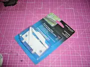 Sash Lock Single Double Hung Sliding Windows 2-1/16 In Hole Center White Diecast