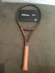 Wilson Pro Staff 97L v14-New with plastic-Grip2
