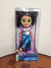 Disney Encanto Mirabel Doll 14 Inch Articulated Fashion Doll NEW
