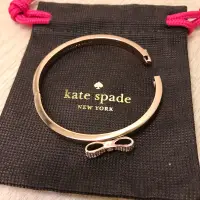 在飛比找蝦皮購物優惠-（售出）全新KATE SPADE 水鑽蝴蝶結手環