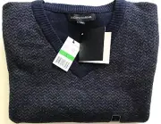 Tricots St Raphael Men's Size Large Pullover Sweater V-neck Acrylic Navy Blue