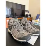 MERRELL 女款輕量中筒防水登山鞋 ACCENTOR 尺碼26號