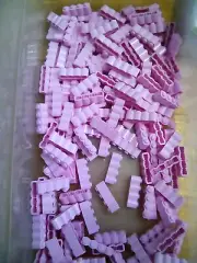 LEGO Bright Pink Brick Modified 1x4 Log 20 Pieces Bulk Lot NEW