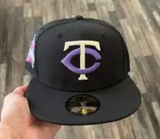 Exclusive New Era Minnesota Twins Fitted Hat MLB Club Size 7 1/2 Black