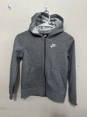 Nike Gray Zip-Up Hoodie Sweatshirt Kid’s Size Small Club Carbon