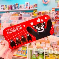 在飛比找Yahoo!奇摩拍賣優惠-日本 Kumamon 熊本熊 鐵鉛筆盒 鐵盒 鐵筆盒 收納盒